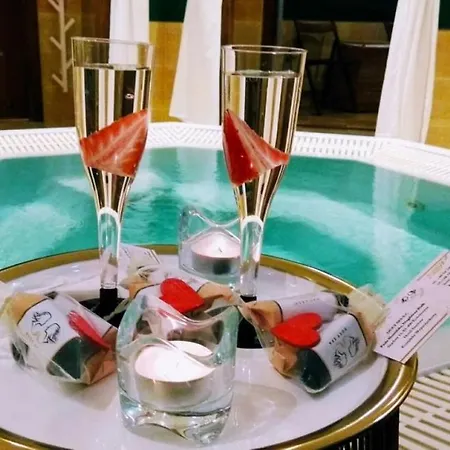 Kaszuby - Jezioro I Zoo W Szarlocie * Kościerzyna