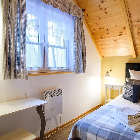 Kaszuby - Jezioro I Zoo W Szarlocie