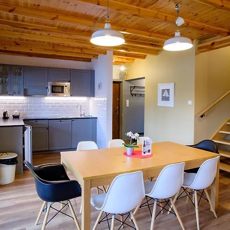 Kaszuby - Jezioro I Zoo W Szarlocie קושצ'יז'נה