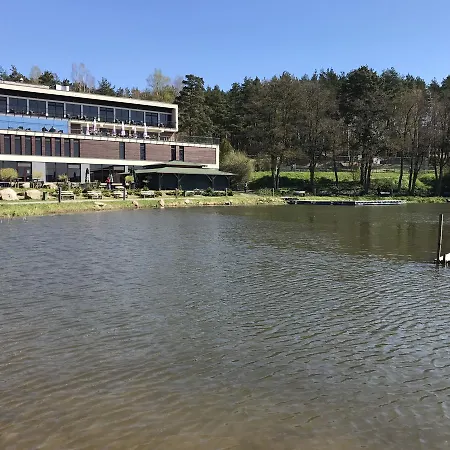 Kaszuby - Jezioro I Zoo W Szarlocie Prázdninový areál Kościerzyna