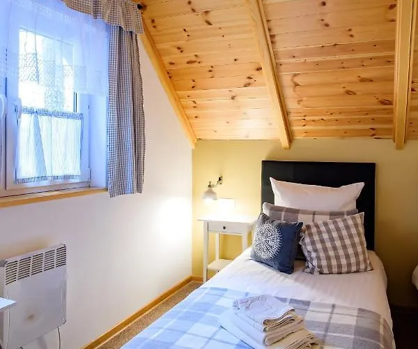 Kaszuby - Jezioro I Zoo W Szarlocie *