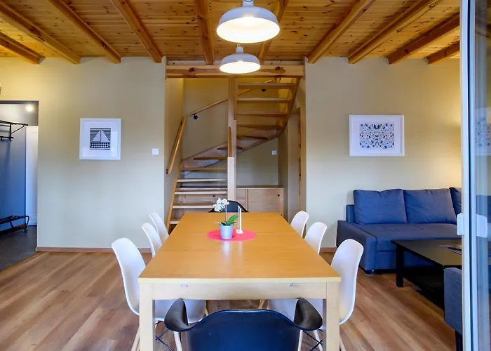 Kaszuby - Jezioro I Zoo W Szarlocie Semesterpark *