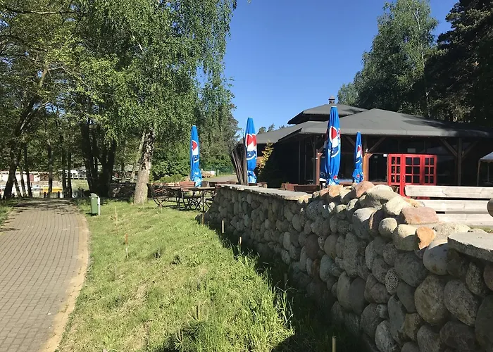 Kaszuby - Jezioro I Zoo W Szarlocie Semesterpark *