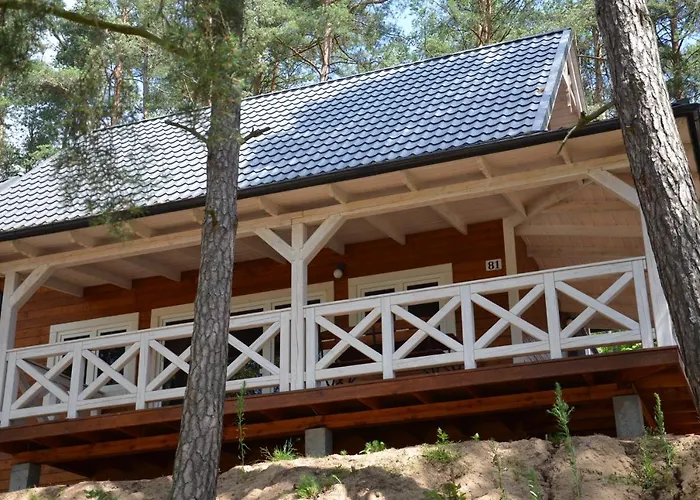 Kaszuby - Jezioro I Zoo W Szarlocie * Kościerzyna